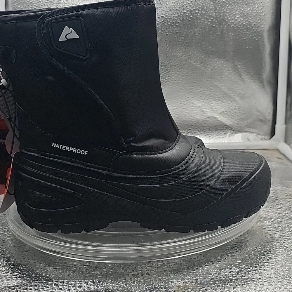 J Toddler Boys Snow Boot Waterproof Insulated Sz 2